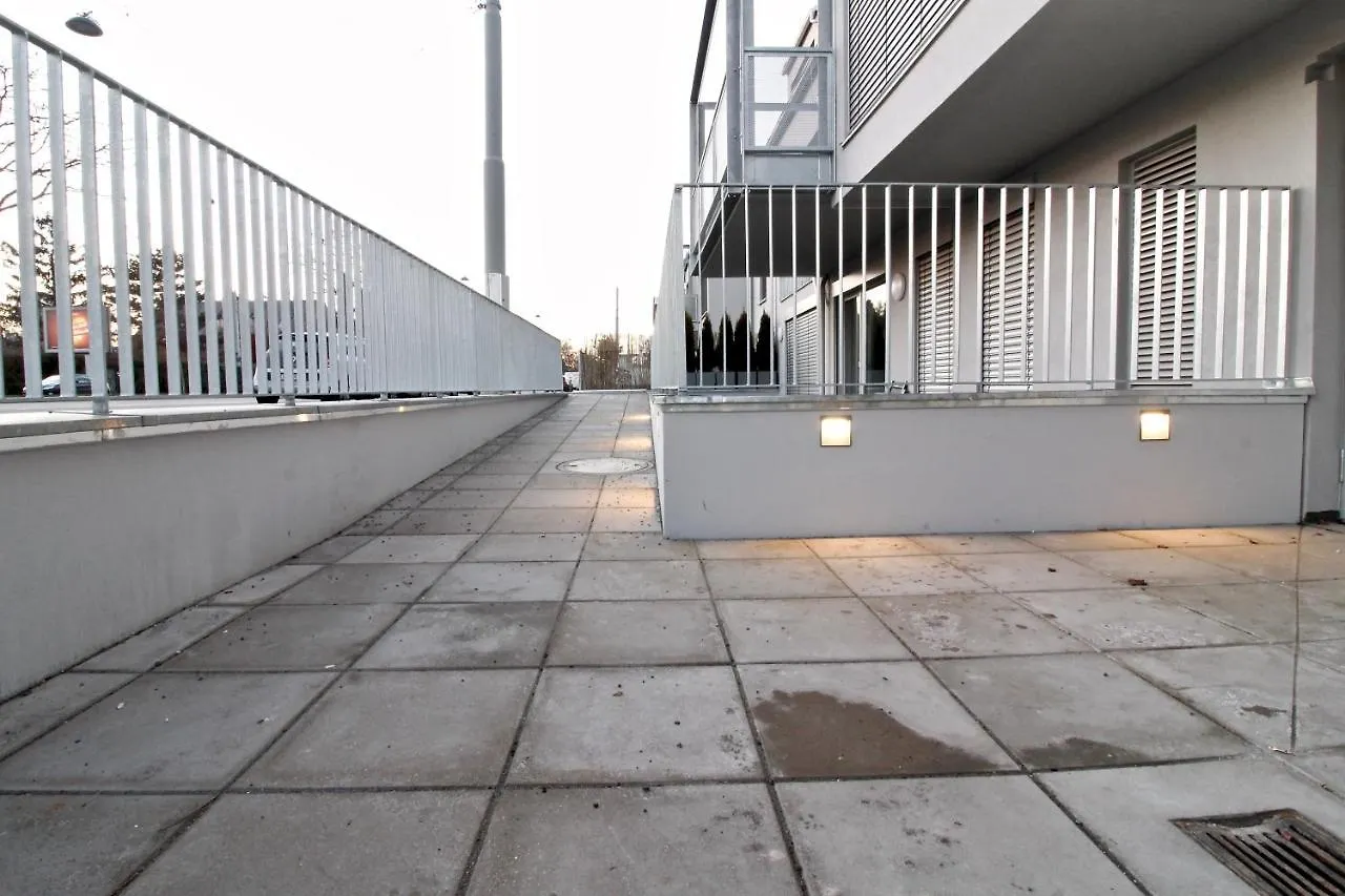 Apartment Balcony/Pool/Free Parking Garage Studio Wien Österreich