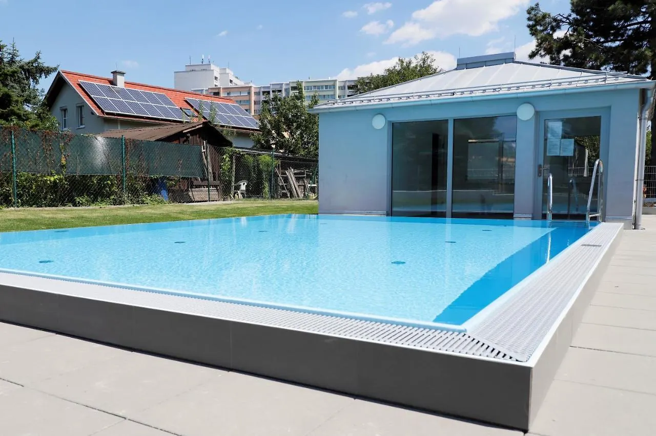 Apartment Balcony/Pool/Free Parking Garage Studio Wien