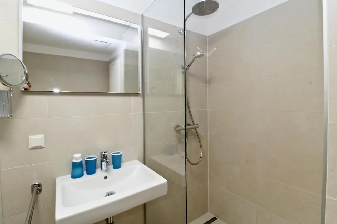 Apartament Balcony/Pool/Free Parking Garage Studio Wiedeń Austria